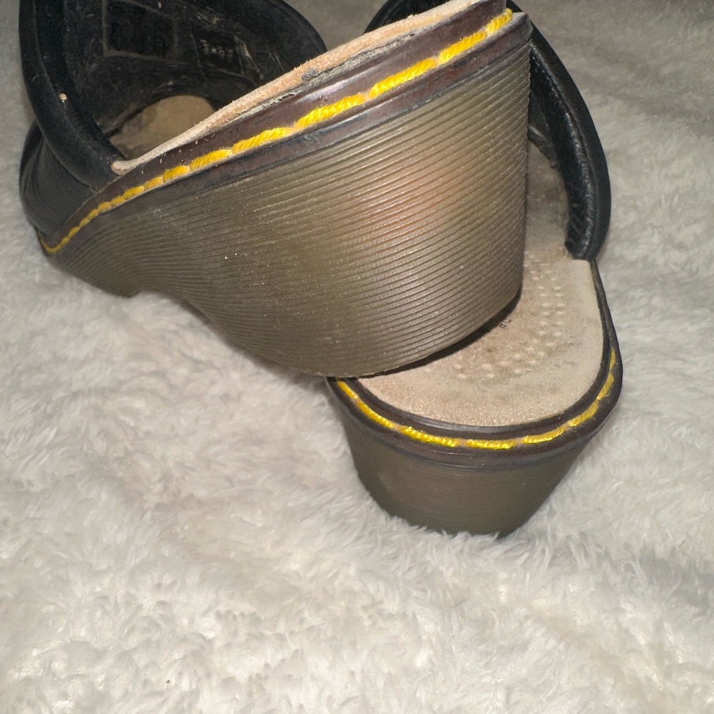 DR. MARTEN Black Leather Slip-On Clogs - Picture 6 of 8